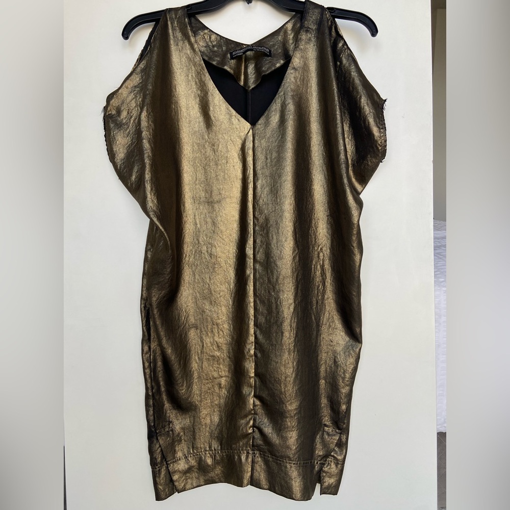 AllSaints Spitalfields Camile Shinco dress in metallic gold. Sz 4